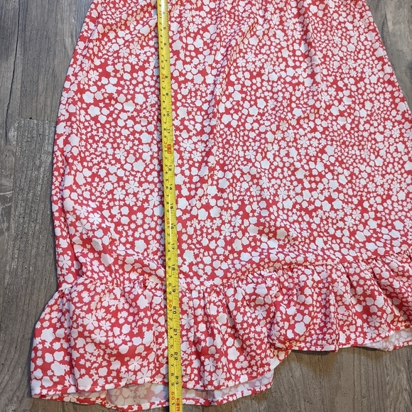 BOOHOO Womens dress size 4 *NEW Beach / picnic wear coral with floral - Picture 5 of 10